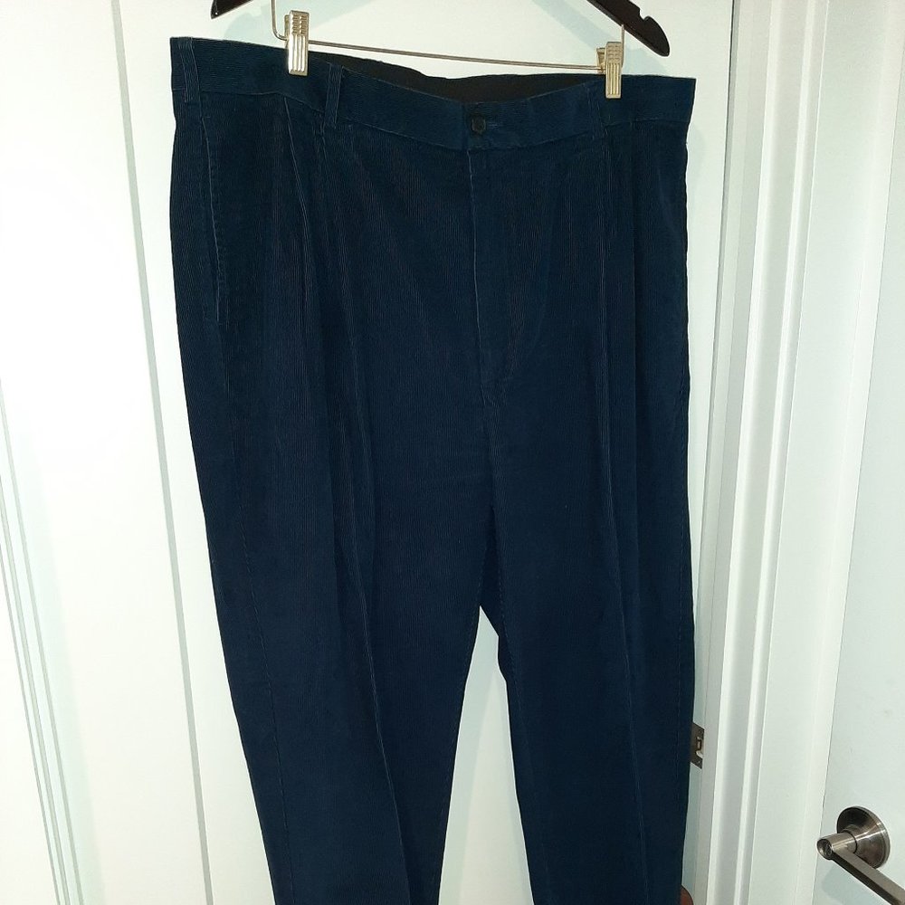 Men's 42Wx32L Dark Blue Corduroy Pants